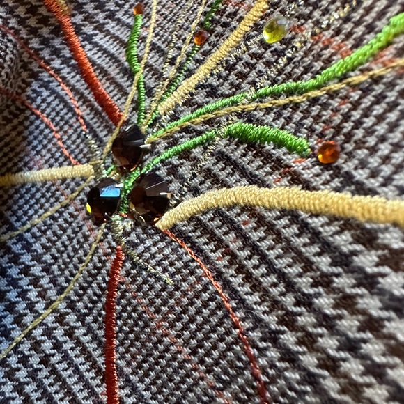 Ruth wool skirt from Newbury Street boutique - Picture 9 of 10